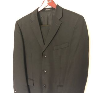Jones New York Suits & Blazers - Men’s Suit Jones New York Suits & Blazers - Men’s Suit